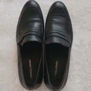 Donald Pliner Elegant Black Leather Loafers.  Men's 12